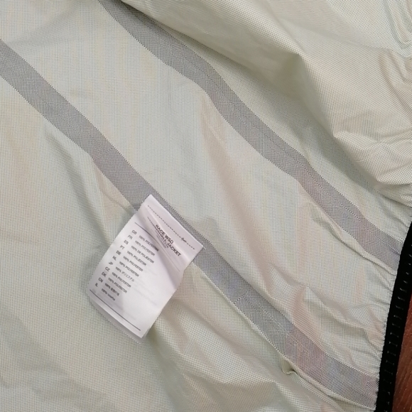 NWT Bontrager Race Stormshell W cycling jacket - Picture 11 of 12